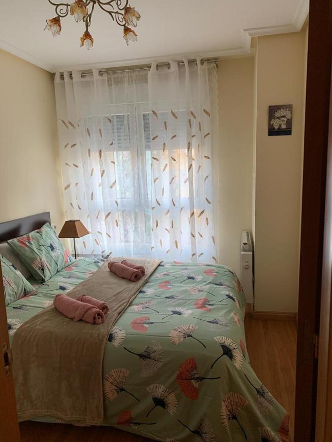 Apartamento Mota-2 Huca-Los Prados; Parking Y Wifi Gratis Oviedo Exteriér fotografie